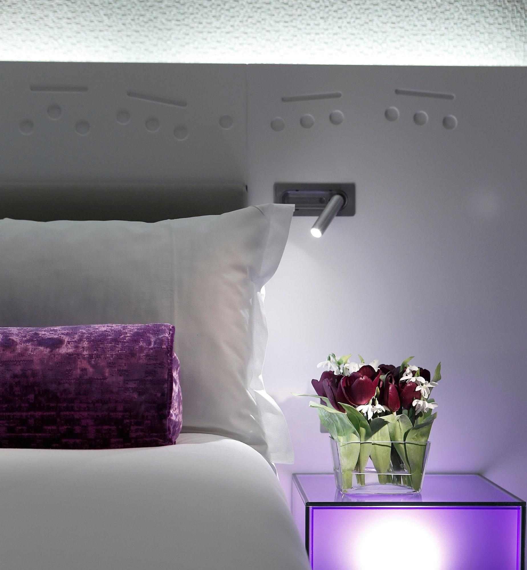 เดอะ มอริสัน ดับลิน เอ ดับเบิ้ลทรี บาย ฮิลตัน โฮเต็ล Hotel ภายนอก รูปภาพ LED wall lights